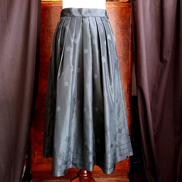 Authentic Original Vintage Style Dresses & Skirts - 80's Liz Claiborne party skirt